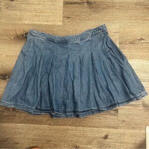 American eagle denim pleated skirt 14